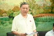 苏林总书记：法律建设不是为了某一特殊人群的利益，而是为了全民的利益